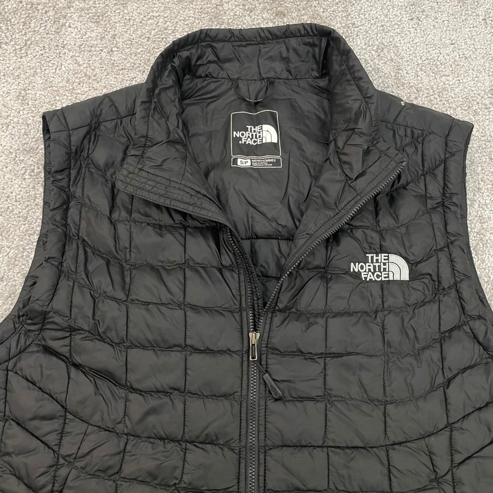 North Face Puffer Vest Mens Small Thermoball Quilted Full Zip Insulated Black